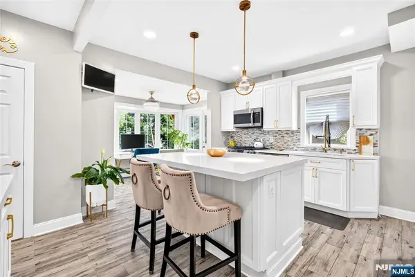 39 Overlook Avenue, West Orange, NJ 07052