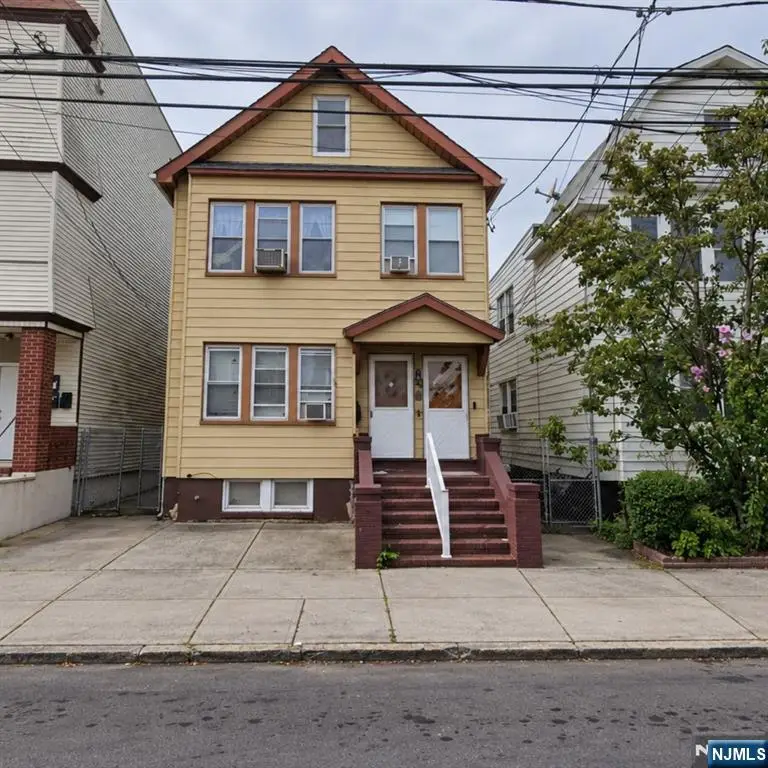 388 6th Street, Newark, NJ 07107 - #1