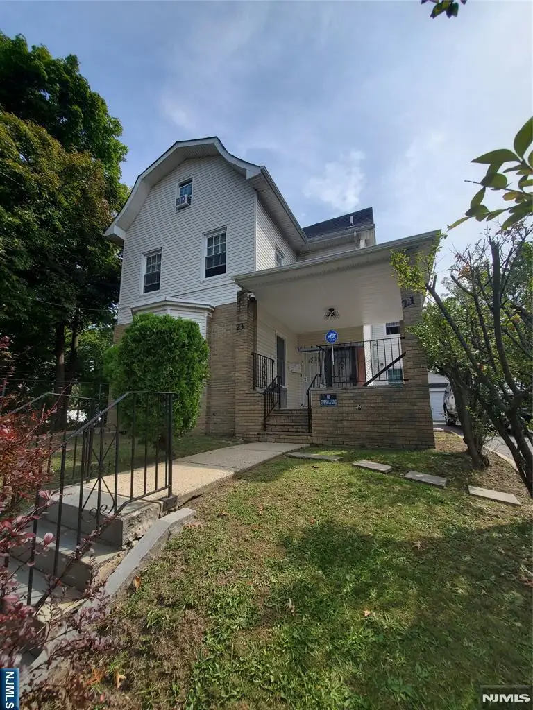 21-23 Roseville Avenue, Newark, NJ 07107 - #1