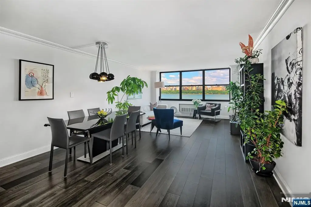 7004 Boulevard East 9M, Guttenberg, NJ 07093 - #1
