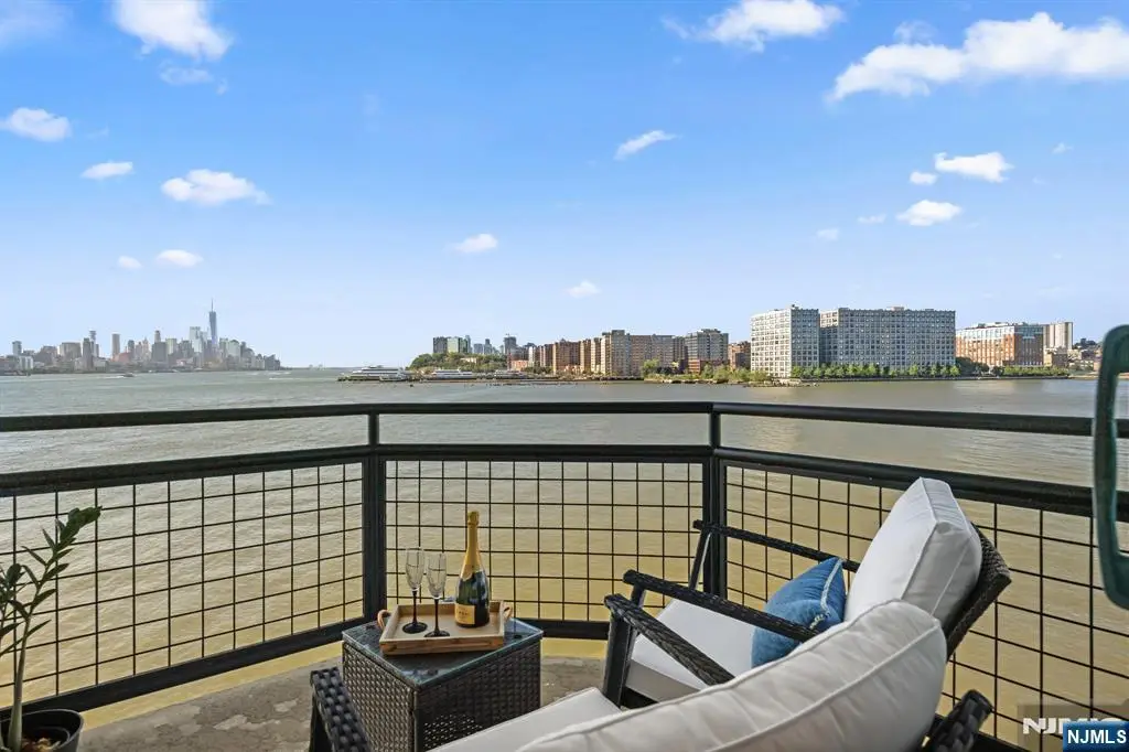600 Harbor Boulevard 964, Weehawken, NJ 07086 - #1