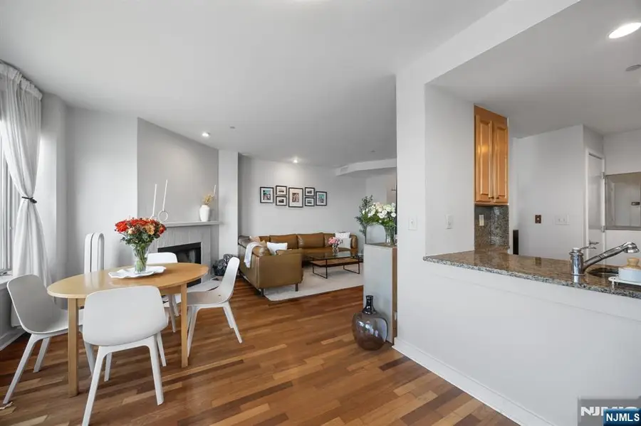 600 Harbor Boulevard 964, Weehawken, NJ 07086 - #3