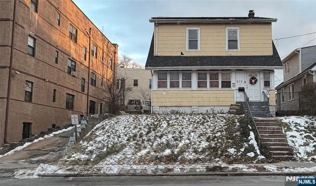 973-975 18th Avenue, Newark, NJ 07106 - #1