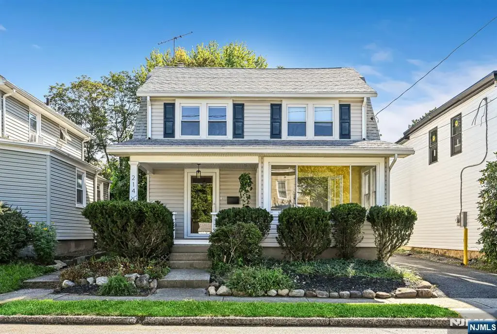214 Paterson Avenue, Midland Park, NJ 07432 - #1