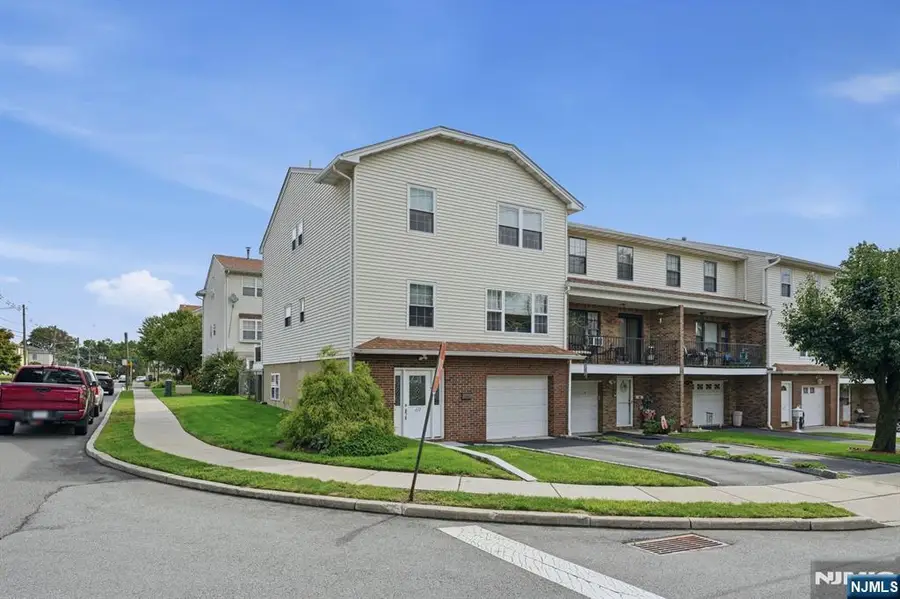 69 Henry Street 1, Elmwood Park, NJ 07407 - #3
