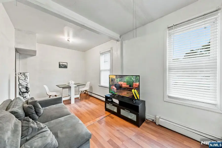 34 Chestnut Street, Kearny, NJ 07032 - #3