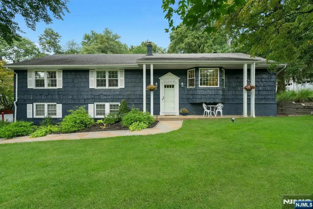 561 Bernita Drive, River Vale, NJ 07675 - #1