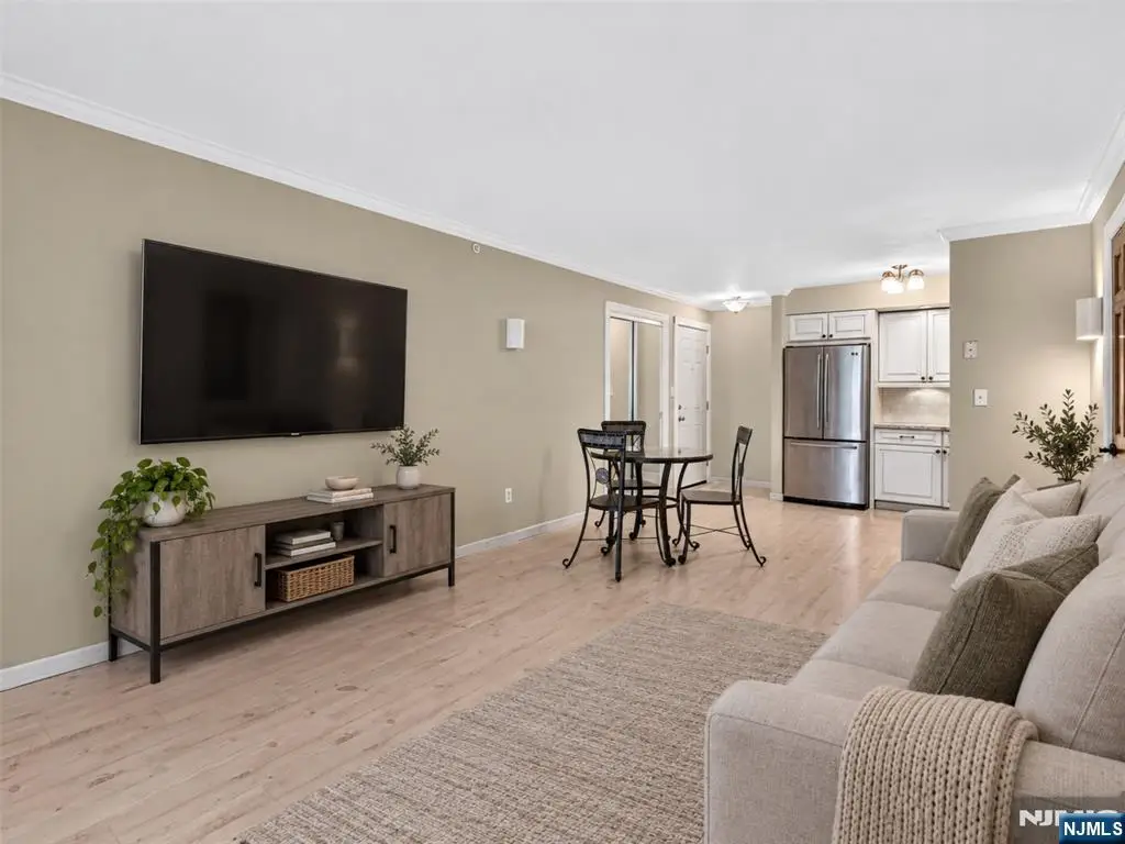 1510 Faulkner Court, Mahwah, NJ 07430 - #1
