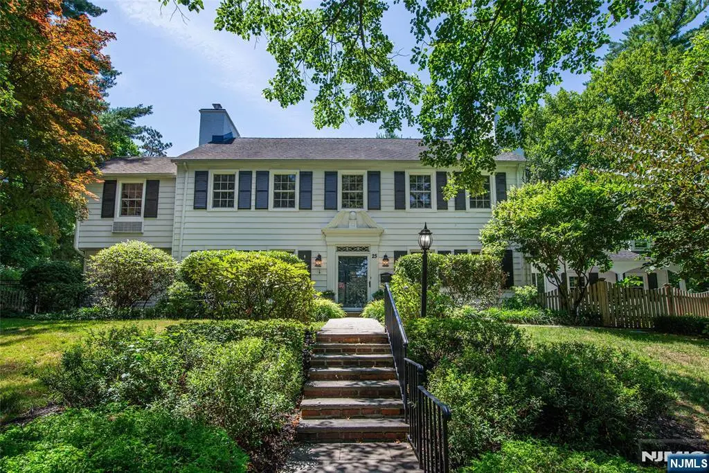 25 West Road, Short Hills, NJ 07078 - #1
