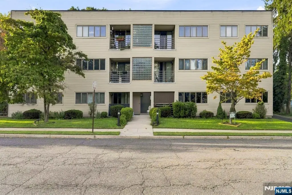 24 Crest Street 2C, Westwood, NJ 07675 - #1