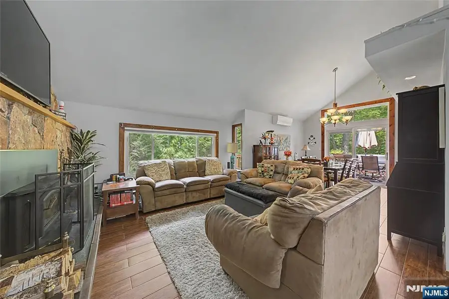 451 W Brook Road, Ringwood, NJ 07456 - #3