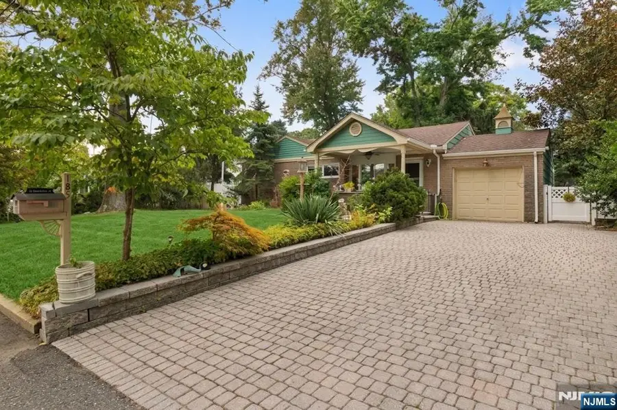 185 Bergenline Avenue, Westwood, NJ 07675 - #2