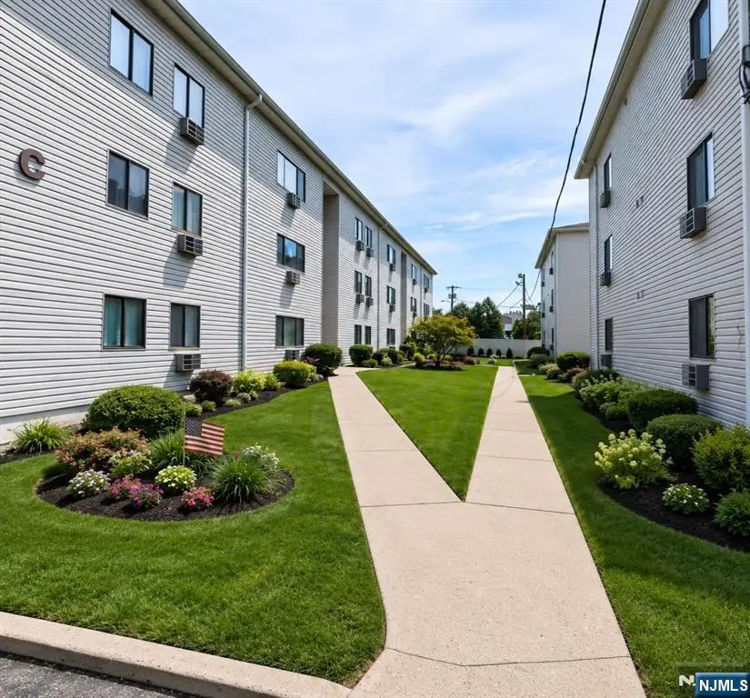 250 Grant Avenue C29 / 329, Lyndhurst, NJ 07071 - #1