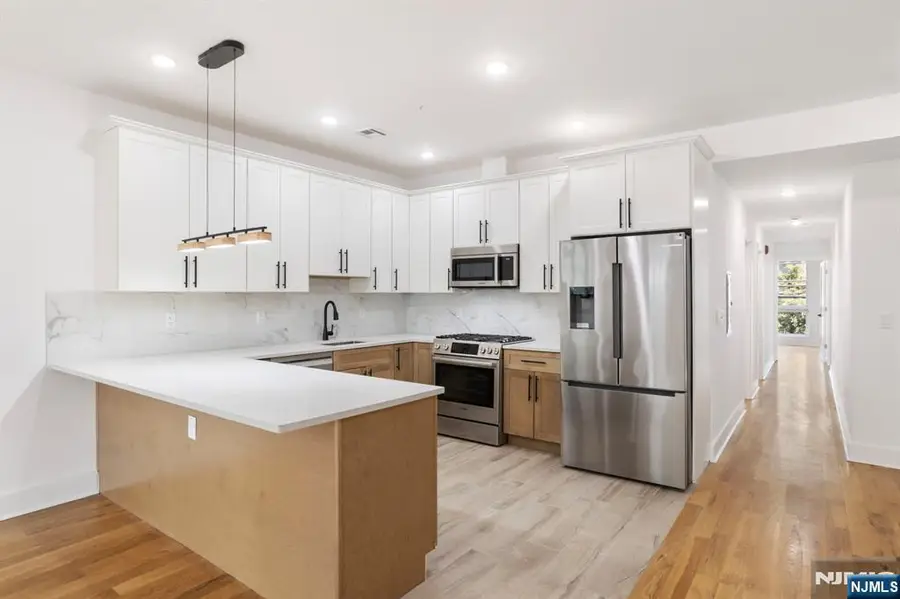 1001 Summit Avenue 2, Jersey City, NJ 07307 - #3