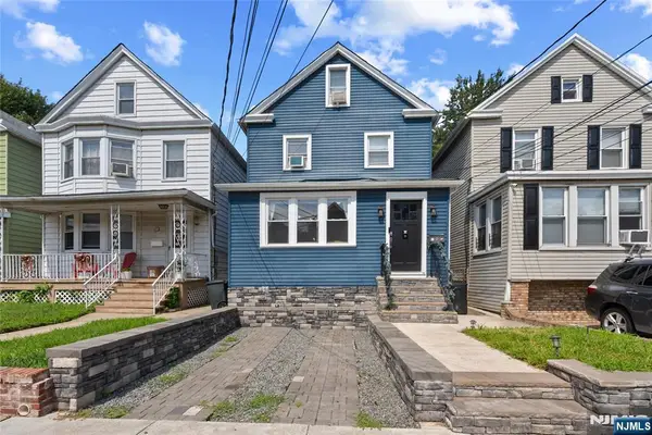 93 27th Street, Bayonne, NJ 07002