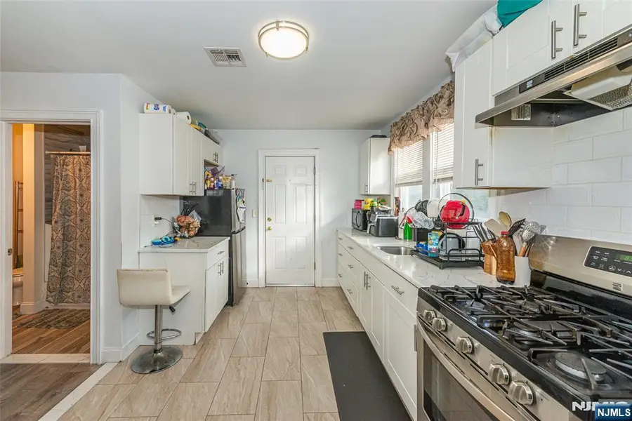 9 Wheeler Street, Montclair, NJ 07042 - #2