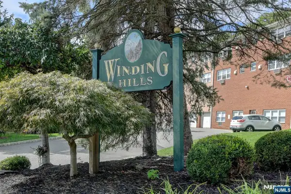 100 Pierson Miller F12, Pompton Lakes, NJ 07442