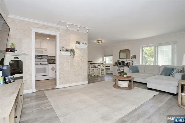 550 Fairview Avenue 302, Westwood, NJ 07675