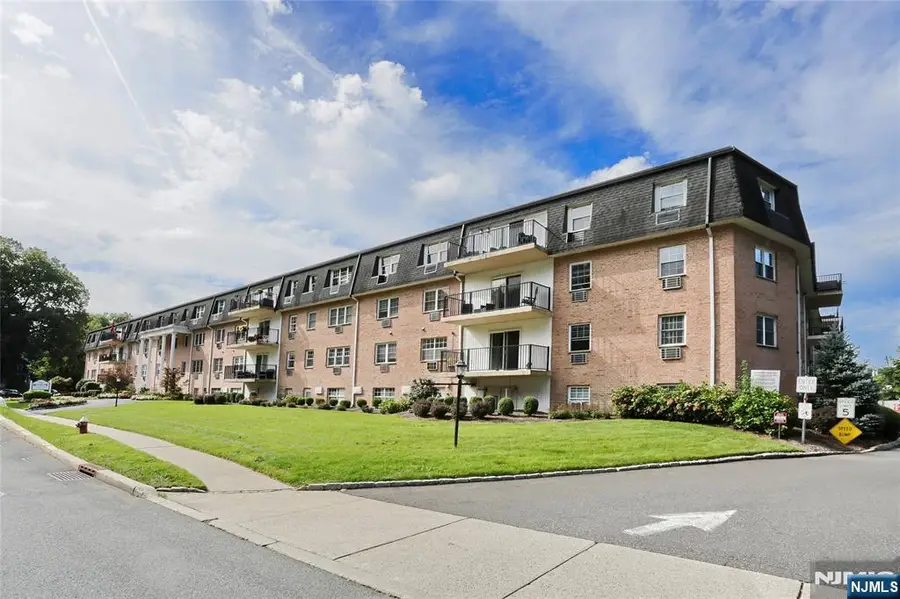 550 Fairview Avenue 302, Westwood, NJ 07675 - #2