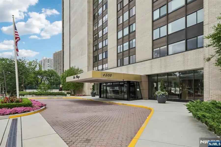 1500 Palisade Avenue 27C, Fort Lee, NJ 07024 - #2