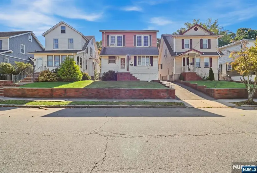 28 Perry Street, Belleville, NJ 07109 - #2