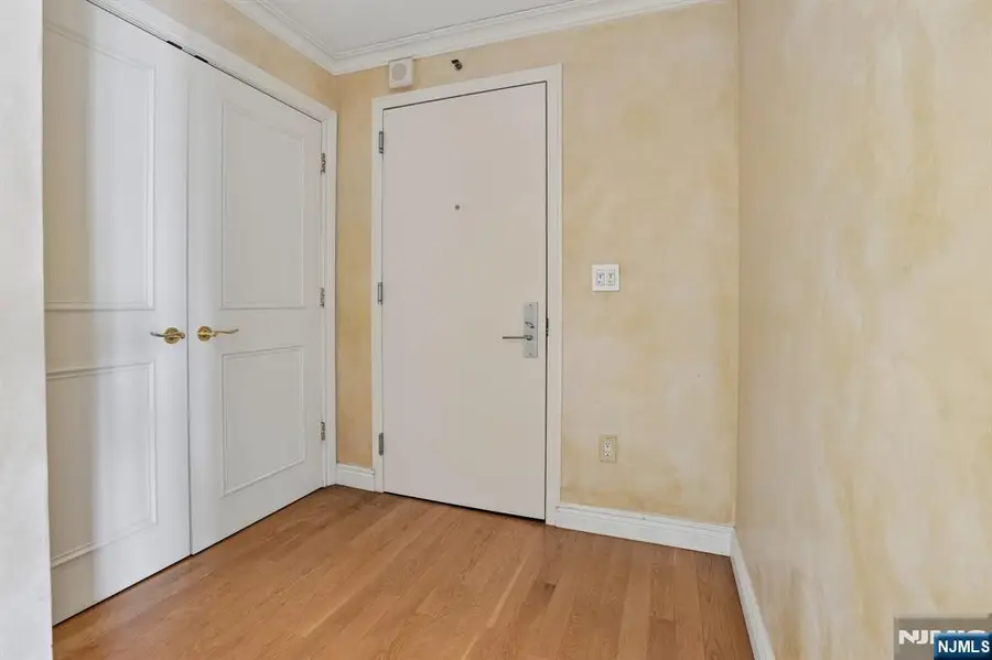1500 Palisade Avenue 18C, Fort Lee, NJ 07024 - #3