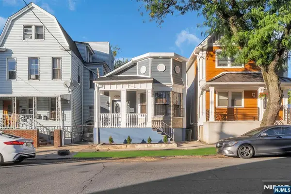 443 14th Avenue, Irvington, NJ 07111