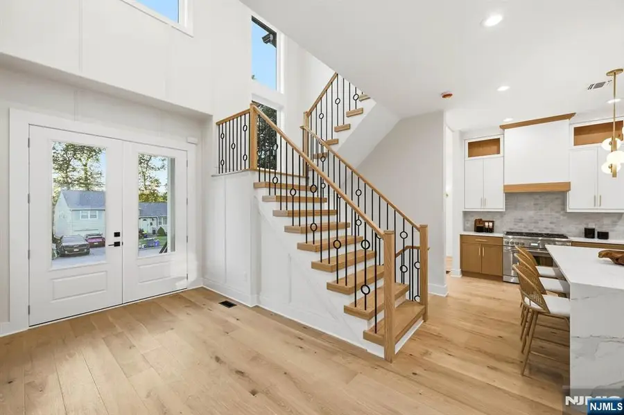 25 Claremont Avenue, Livingston, NJ 07039 - #2
