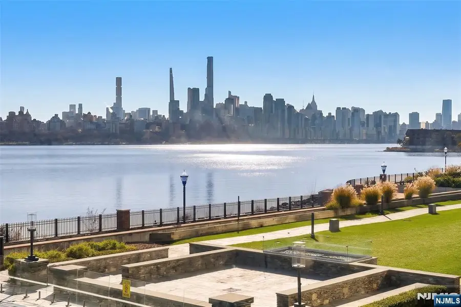 9 Somerset Lane 209, Edgewater, NJ 07020 - #2