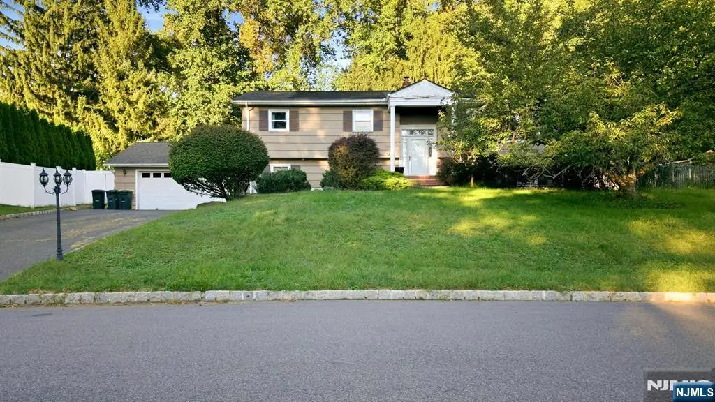 10 Rosemere Avenue, West Caldwell, NJ 07006 - #1