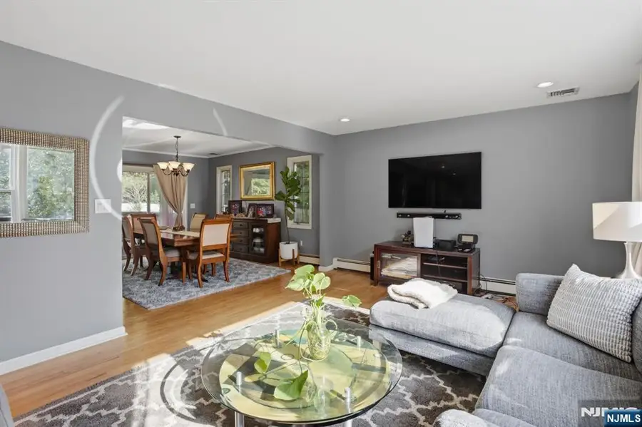 10 Rosemere Avenue, West Caldwell, NJ 07006 - #2