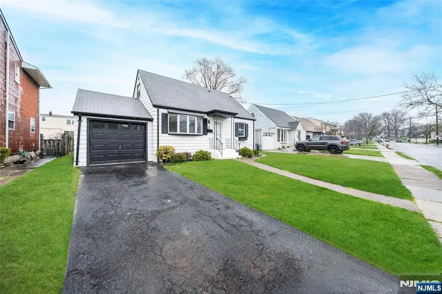 21 Mary Street, Lodi, NJ 07644 - #2
