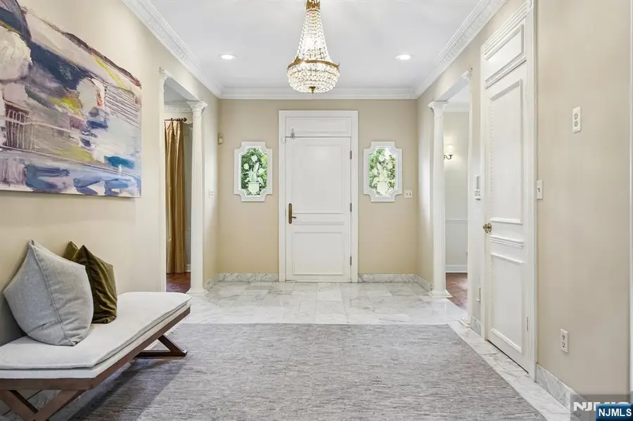 7 Gordon Road, Essex Fells, NJ 07021 - #2