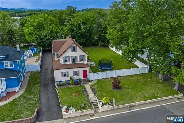 11 Alps Road, Wayne, NJ 07470
