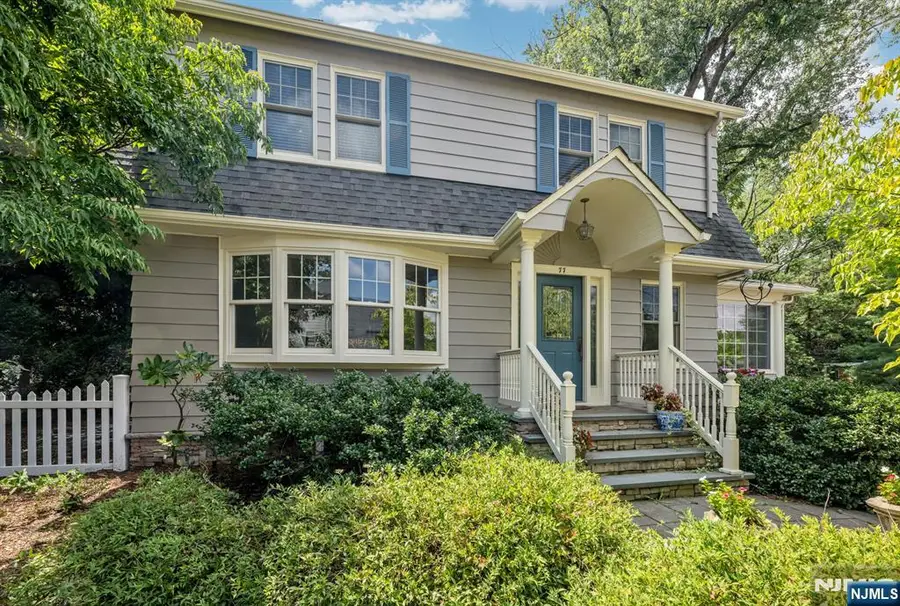 77 Lake Avenue, Midland Park, NJ 07432 - #2
