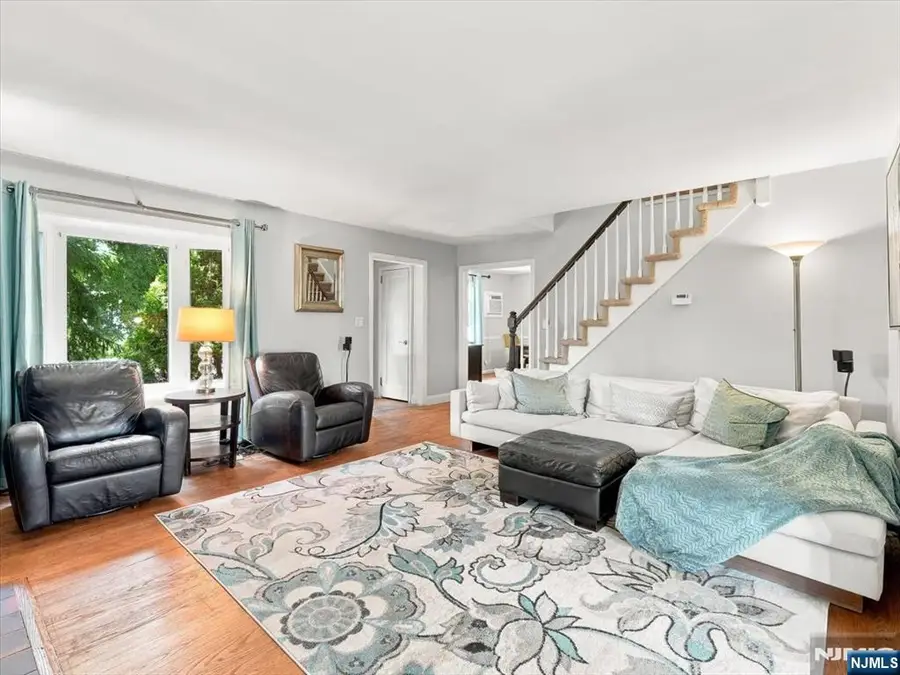 267 Lawrence Avenue, Hasbrouck Heights, NJ 07604 - #2