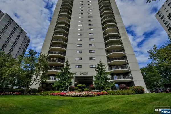 245 Prospect Avenue 16A, Hackensack, NJ 07601