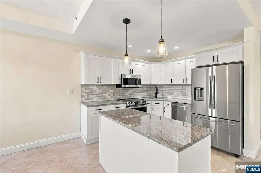 399 11th Street 206, Palisades Park, NJ 07650 - #3