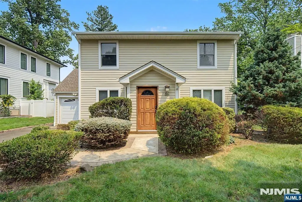 86 Hazelton Terrace, Tenafly, NJ 07670 - #1