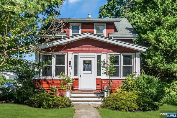 246 Washington Avenue, Westwood, NJ 07675