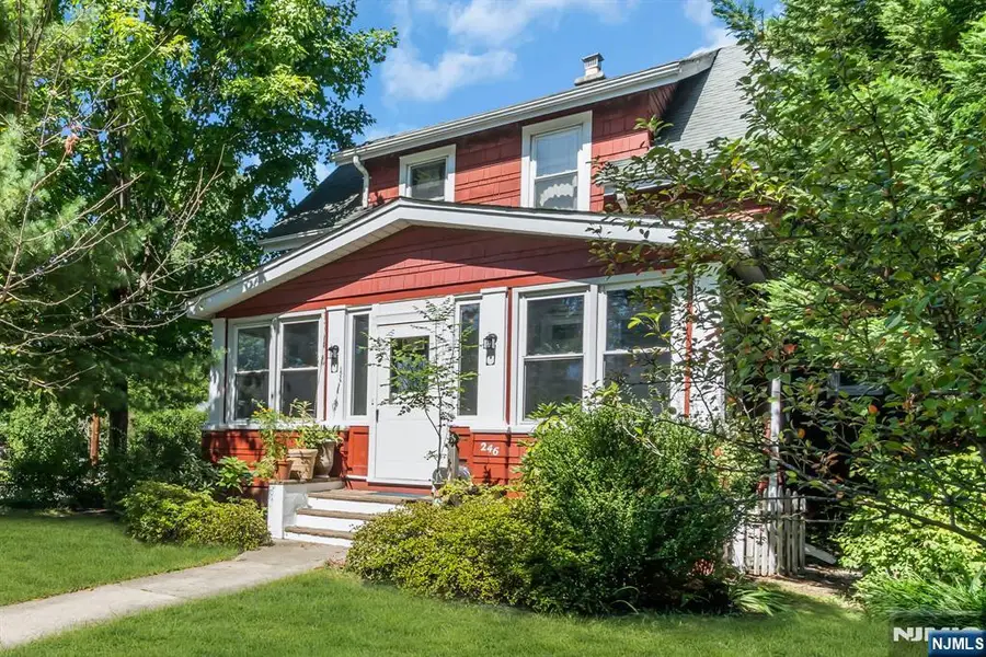 246 Washington Avenue, Westwood, NJ 07675 - #2