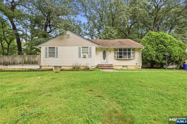 76 Page Drive, Oakland, NJ 07436