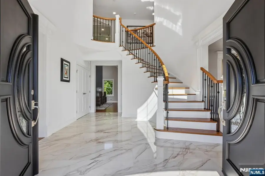 10 Massola Drive, Wayne, NJ 07470 - #2