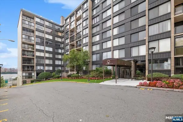 9060 Palisade Avenue 403, North Bergen, NJ 07047
