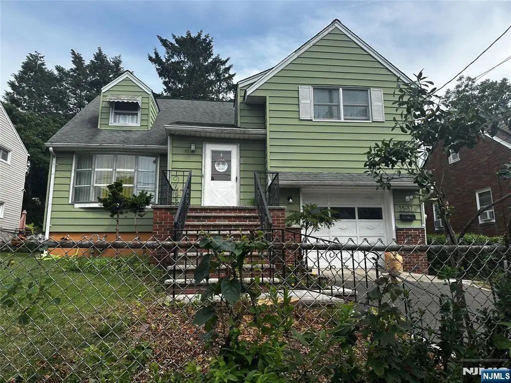35-37 Montclair Avenue, Clifton, NJ 07011 - #1