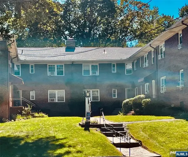 152 Belleville Avenue 14, Bloomfield, NJ 07003