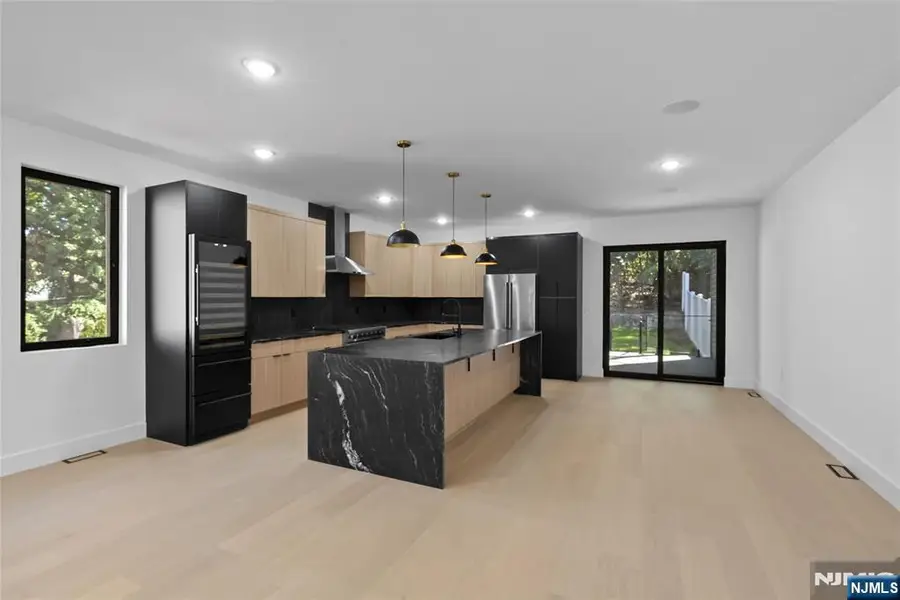 704 Chestnut Street A, Secaucus, NJ 07094 - #3