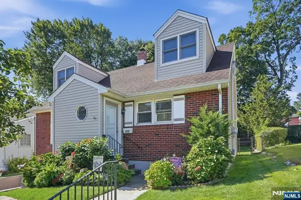 270 Coolidge Avenue, Hasbrouck Heights, NJ 07604