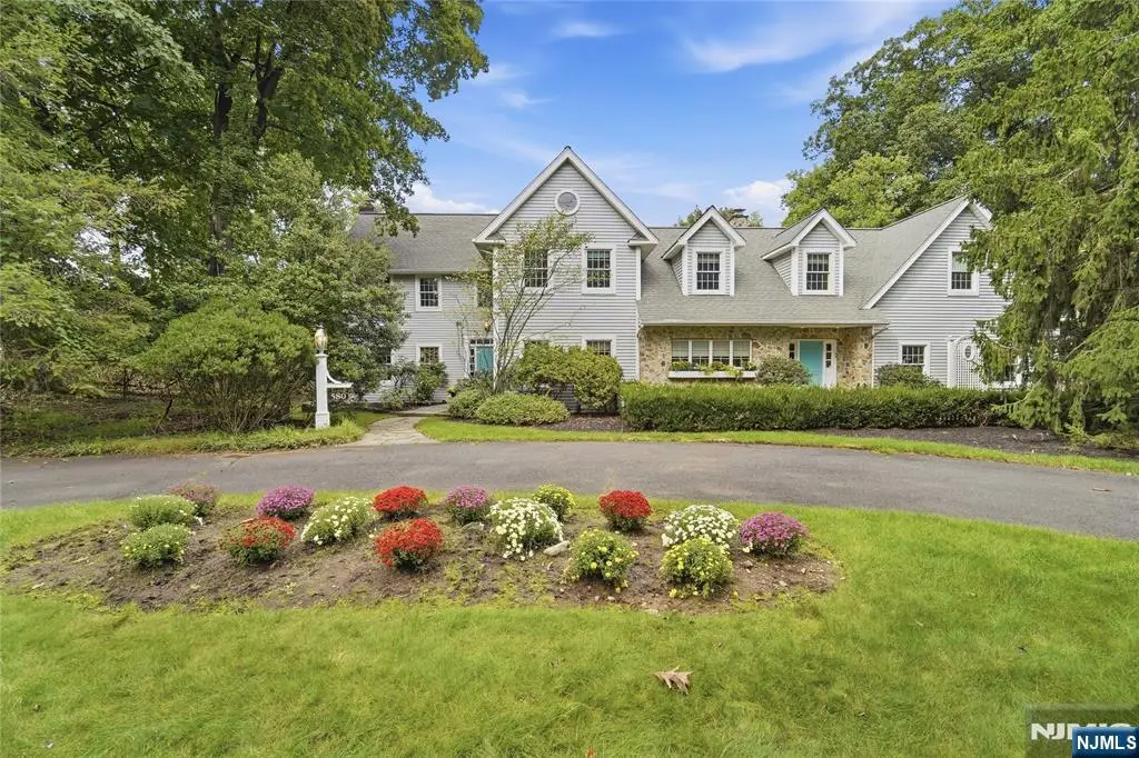580 Brookside Avenue, Allendale, NJ 07401 - #1
