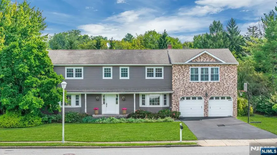 10 Cambray Road, Montville, NJ 07045 - #2